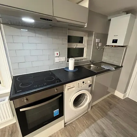 Cozy Two Bed In Brixton Next To Station Apartment London Exterior photo